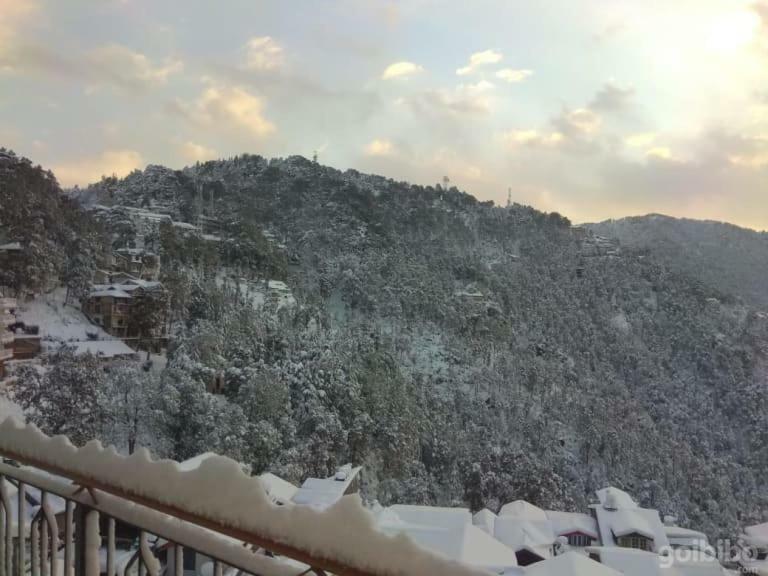 Hotel Basera Dalhousie Εξωτερικό φωτογραφία